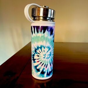 Pottery Barn | Teen Tie Dye Water Bottle - 17 Fluid Ounces, Never used